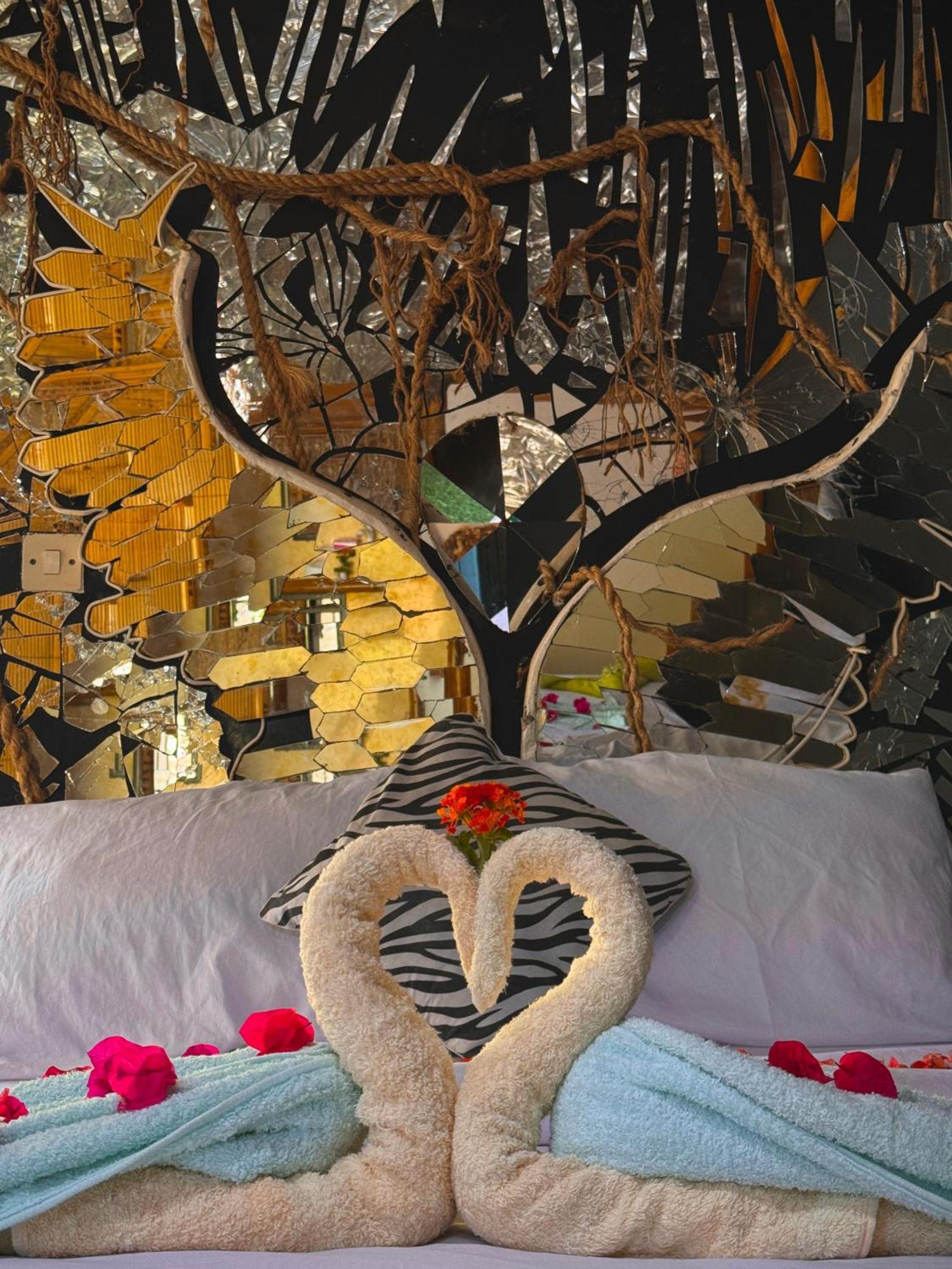 The Rabbit Tree Hostel Gili Meno Esterno foto