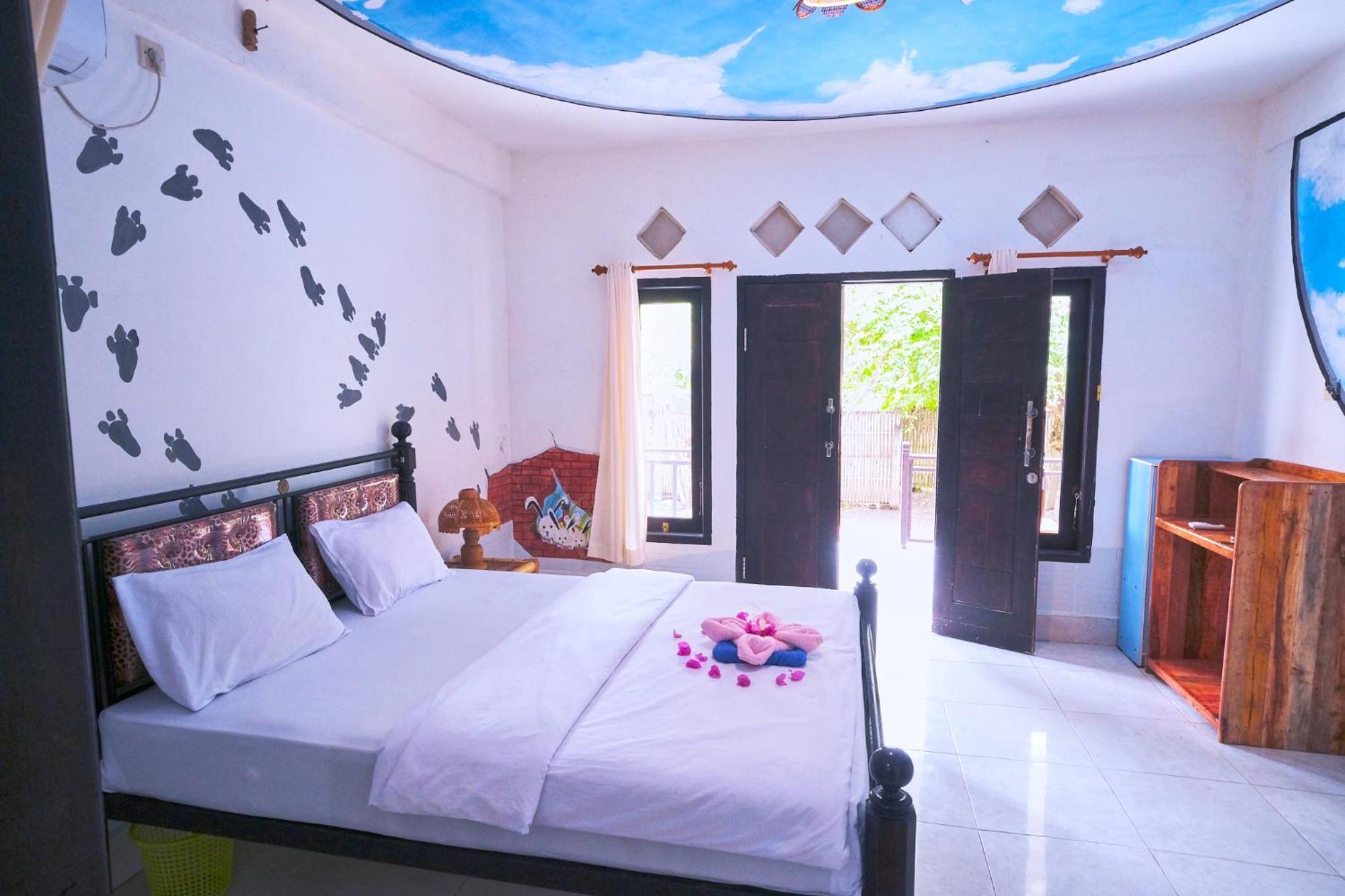 The Rabbit Tree Hostel Gili Meno Esterno foto