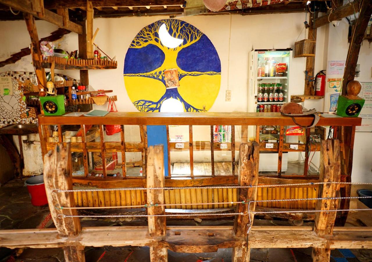The Rabbit Tree Hostel Gili Meno Esterno foto