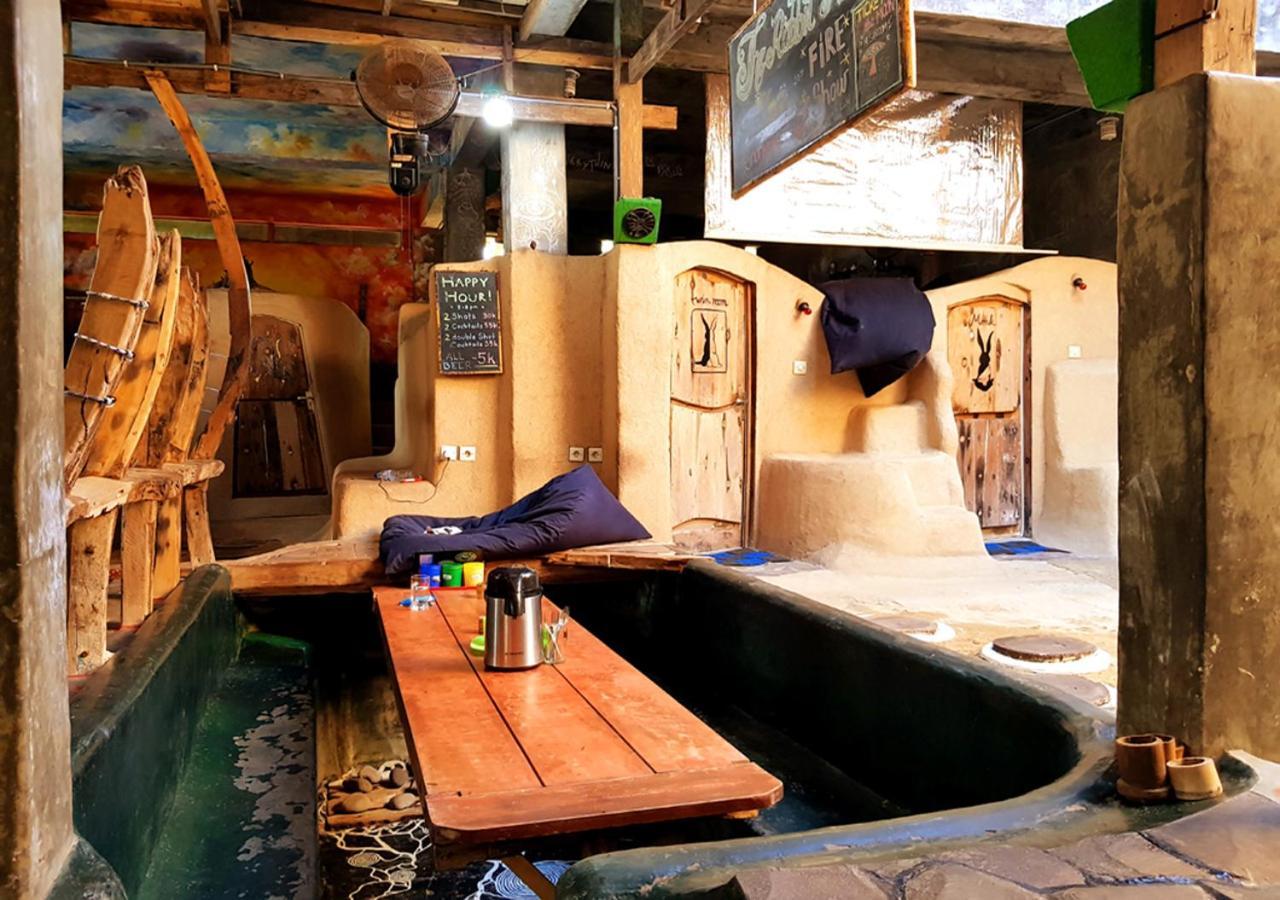 The Rabbit Tree Hostel Gili Meno Esterno foto